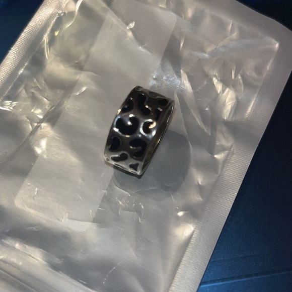 Cheeta print ring - Picture 4 of 5